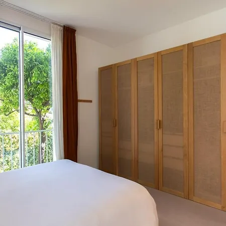 Renting - Navello - Live A Dream Sea View Luxury Mont Boron Pool Apartment